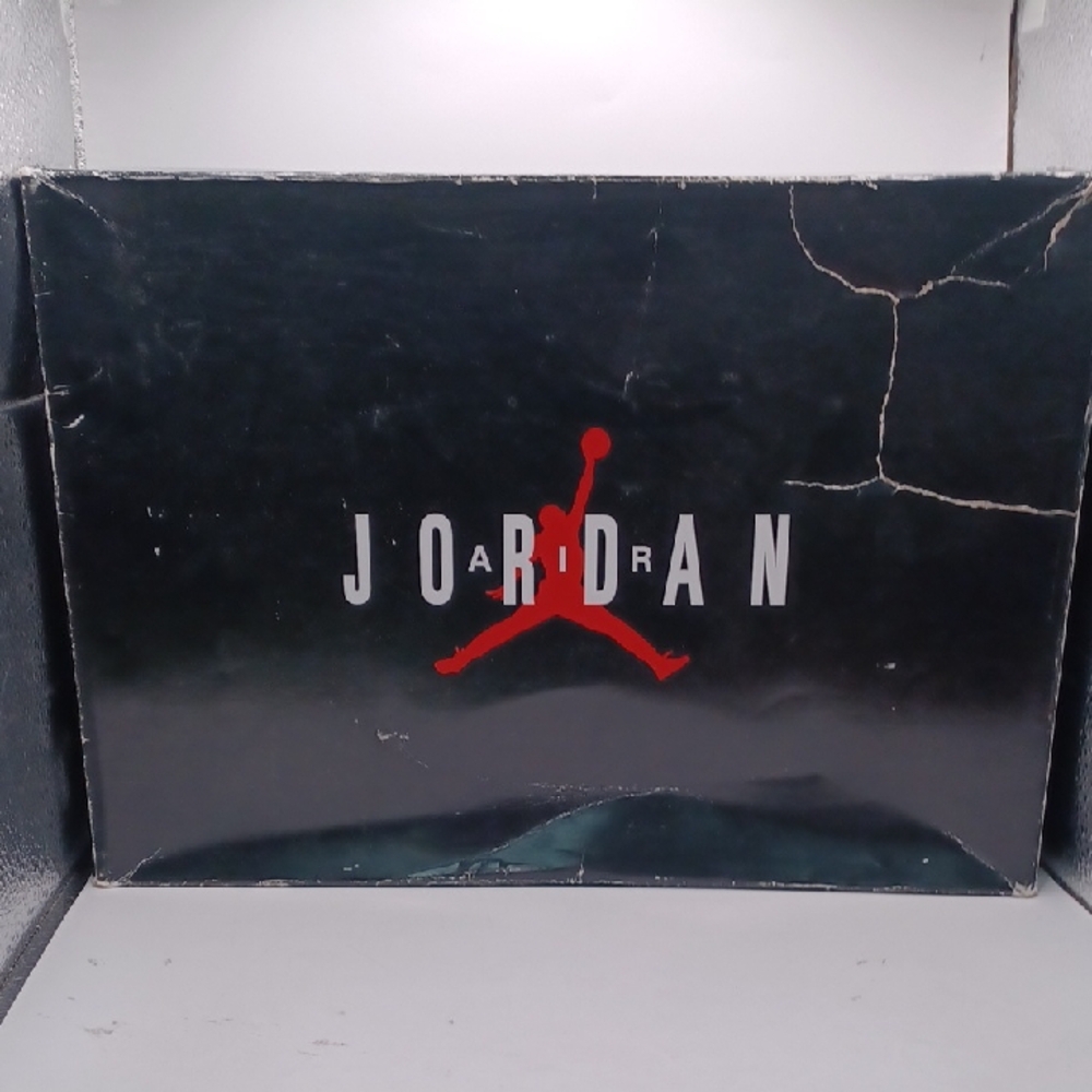 Pre-Owned Nike Air Jordan 11 Retro-White/Black Men Size 9.5US 378037100 - Picture 13 of 16